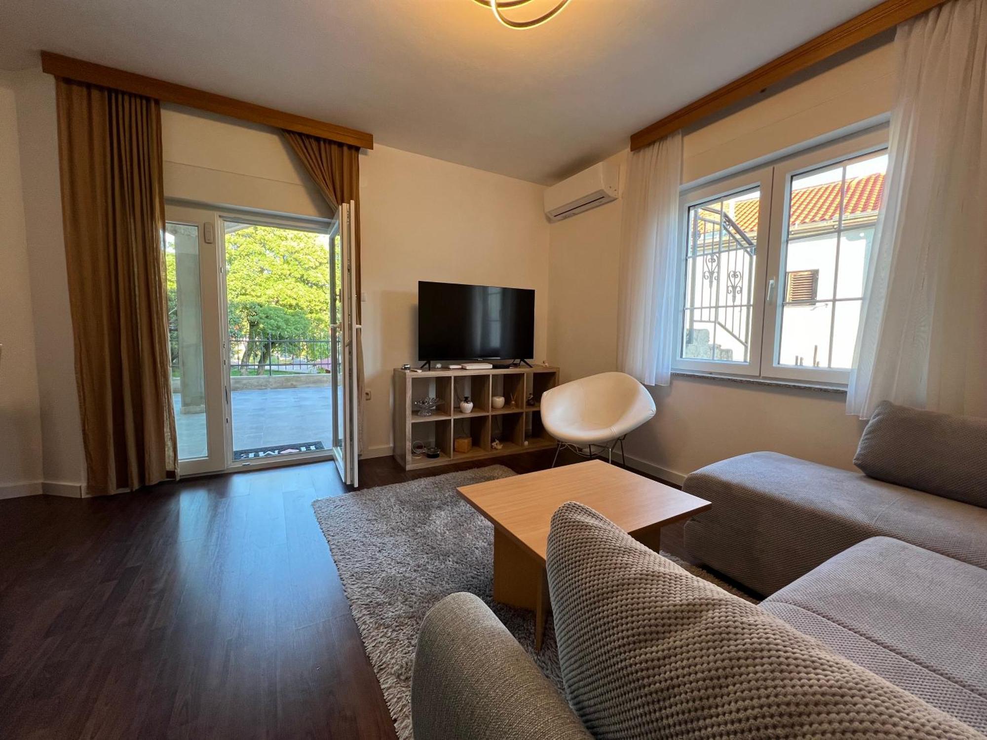 Apartment Lucija "Pet Friendly" Crikvenica Exteriör bild