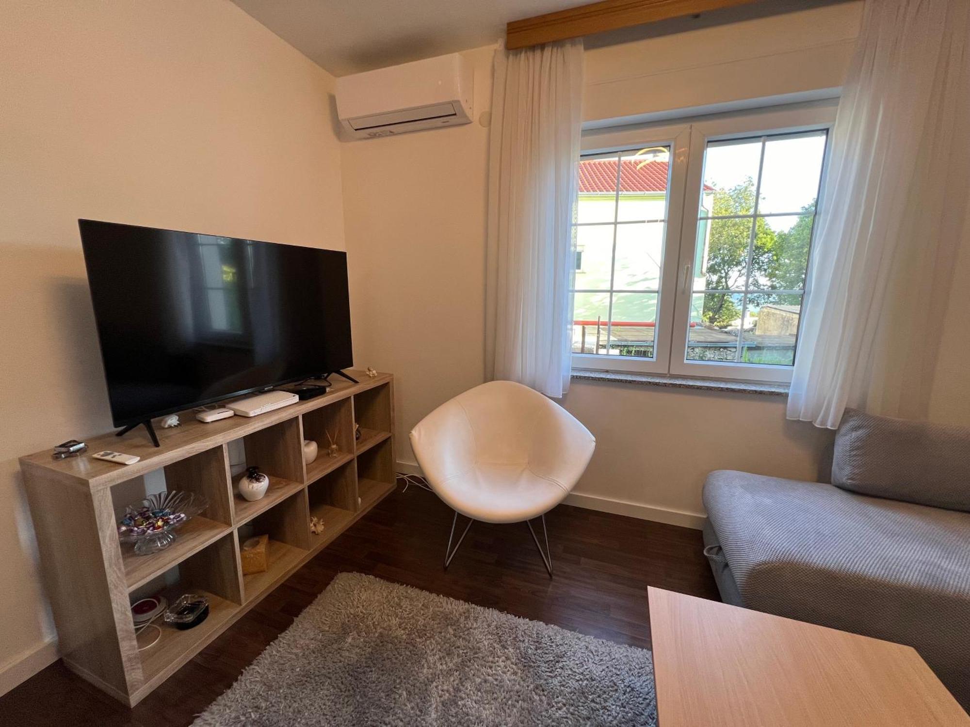 Apartment Lucija "Pet Friendly" Crikvenica Exteriör bild